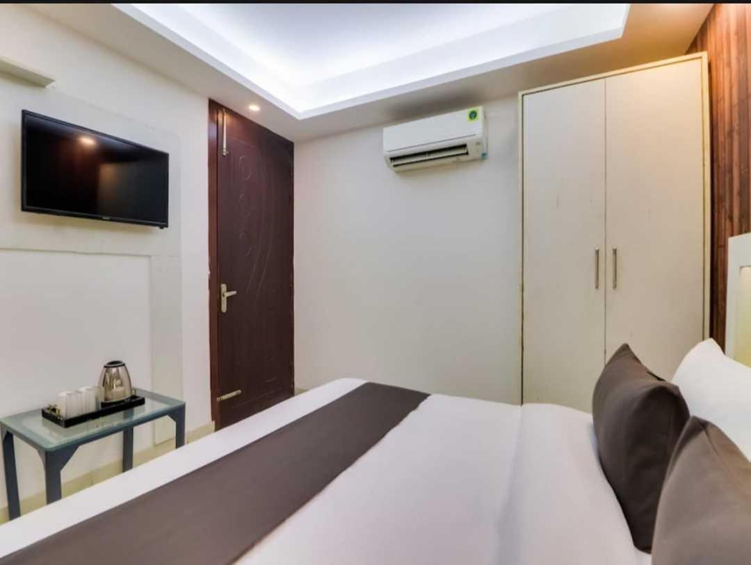 Hotel O Galaxy Stay 新德里 外观 照片