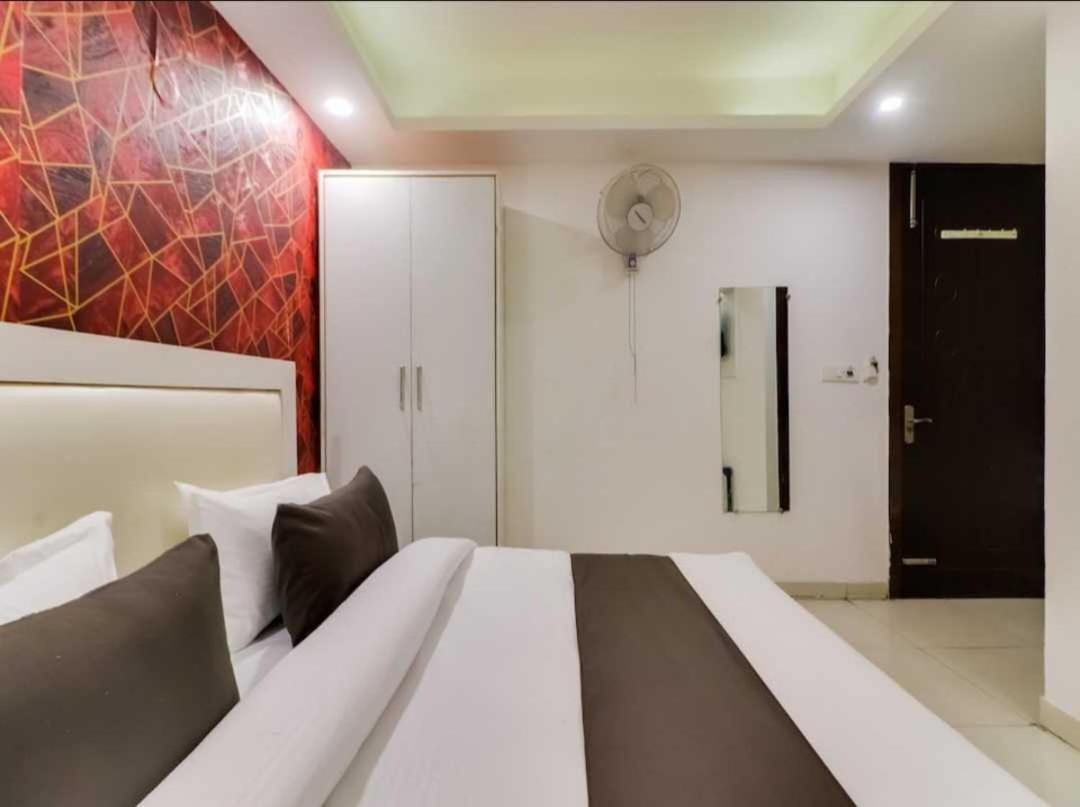Hotel O Galaxy Stay 新德里 外观 照片